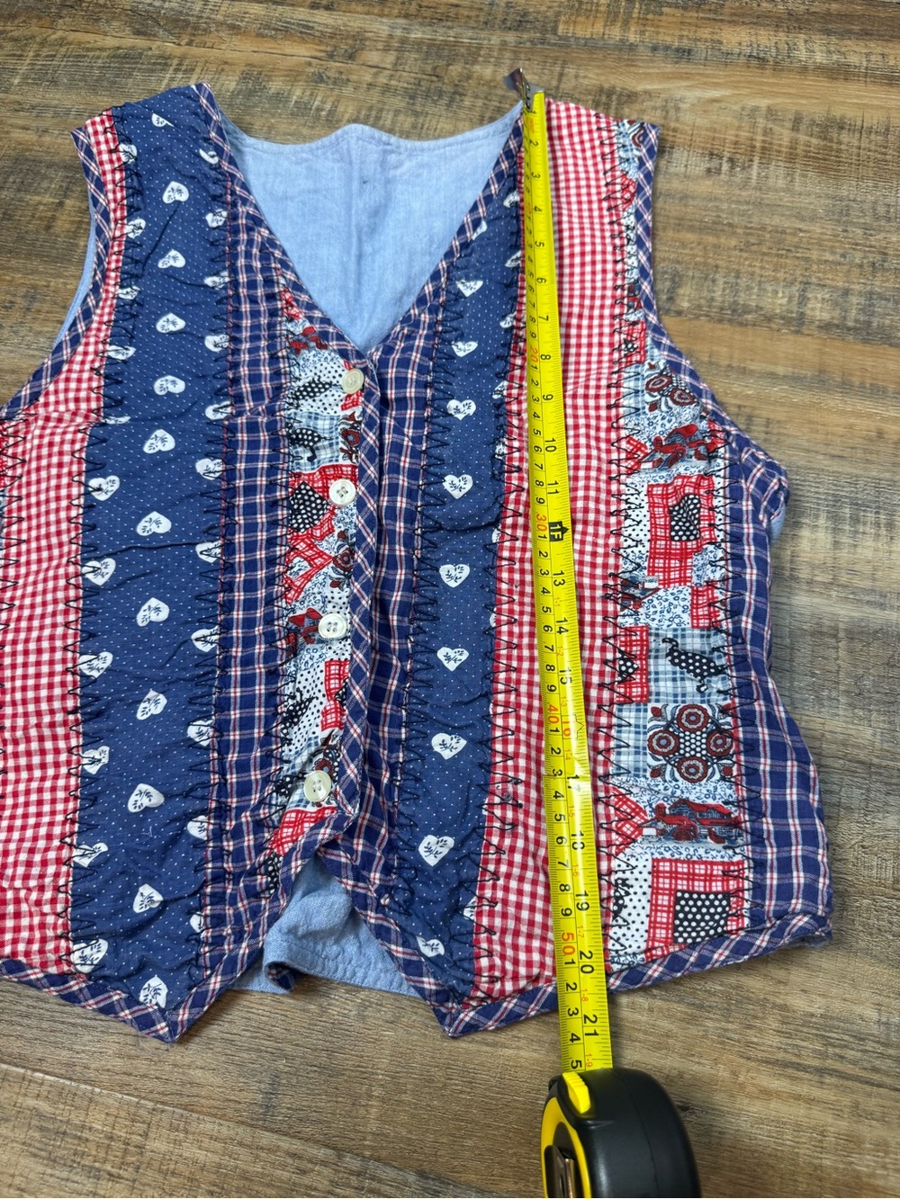 Vintage Patchwork Cottage Vest Red Blue Button Front - Picture 3 of 5